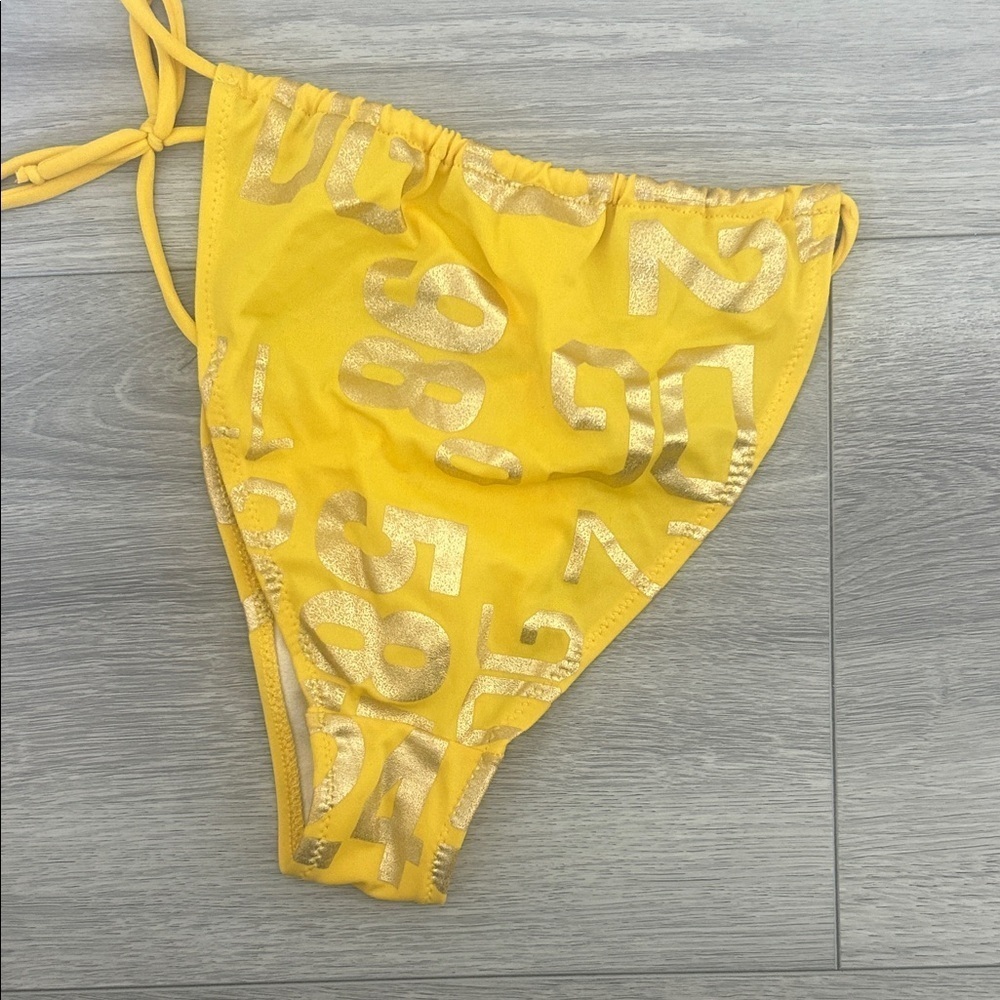 Dolce & Gabbana Y2K Yellow Number Metallic Print Bikini Bottom Sz M - Picture 7 of 8